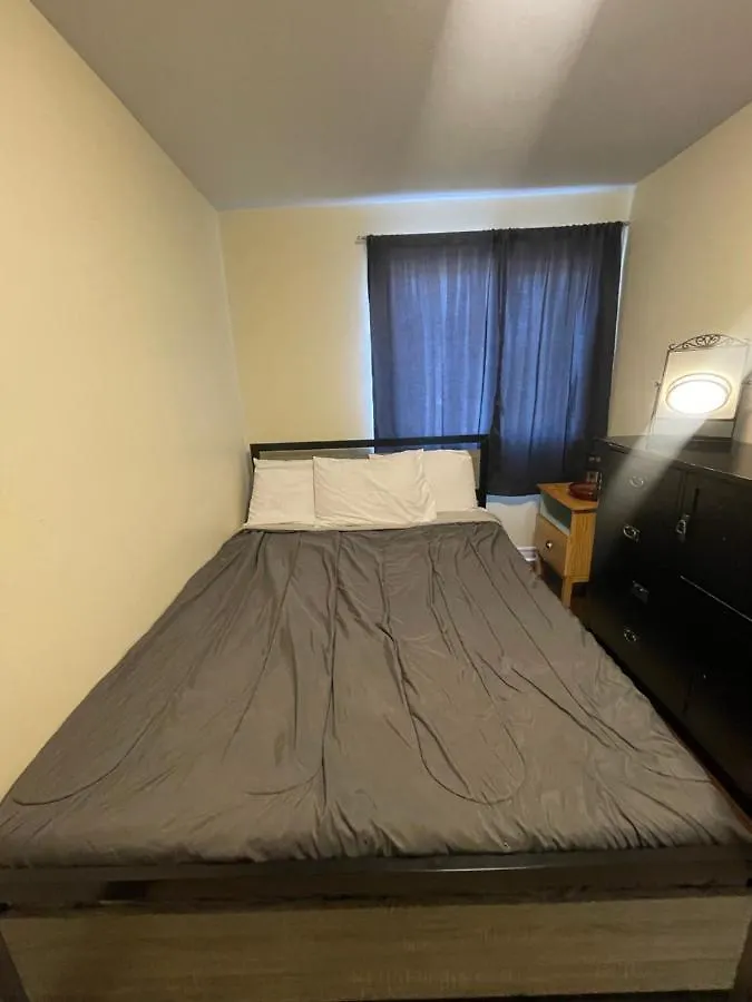 Hotel Charming One Bedroom Near Bramalea City Centre Brampton